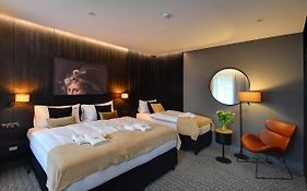 Hotel Retro